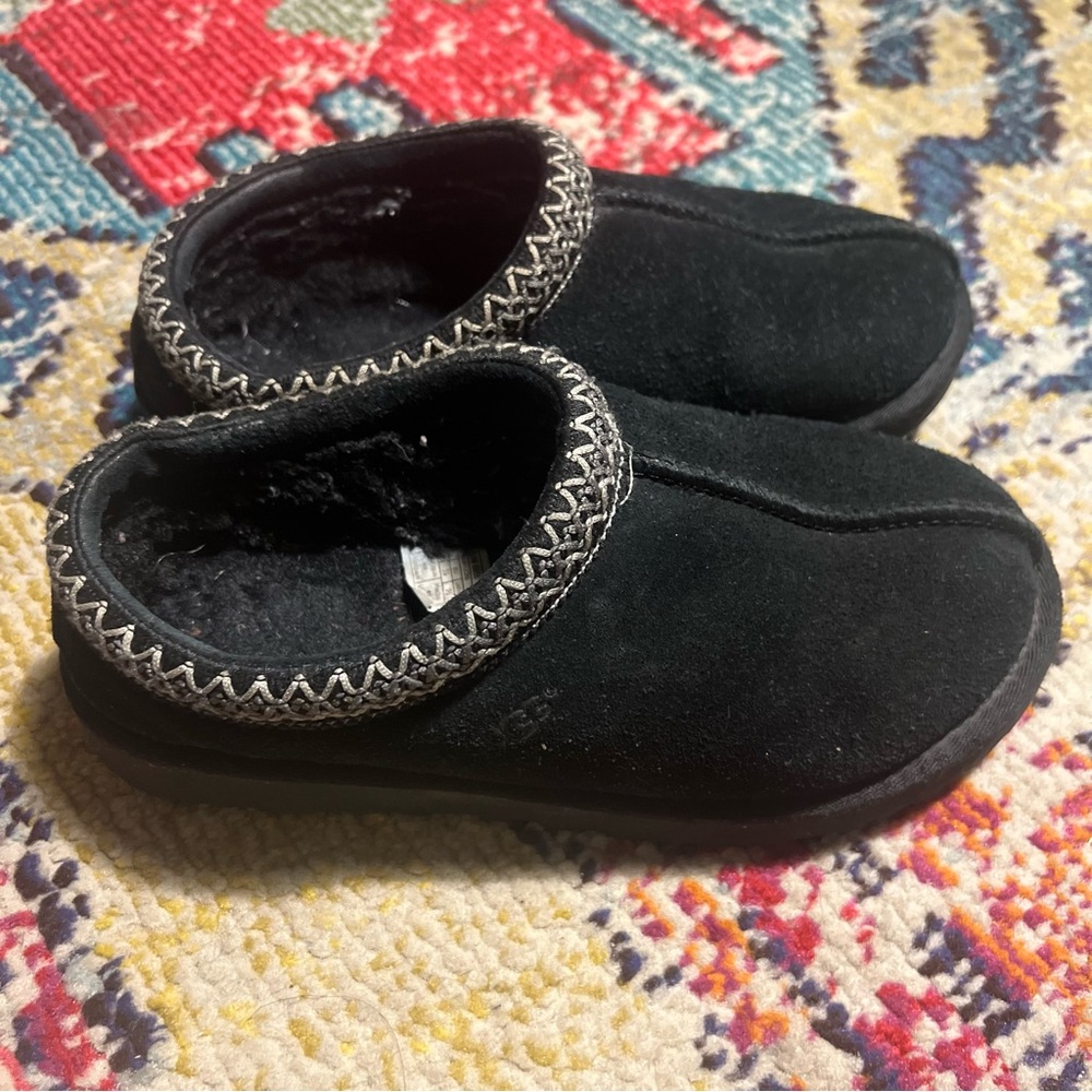 Ugg Tasman black slippers womens size 8 - Picture 3 of 7